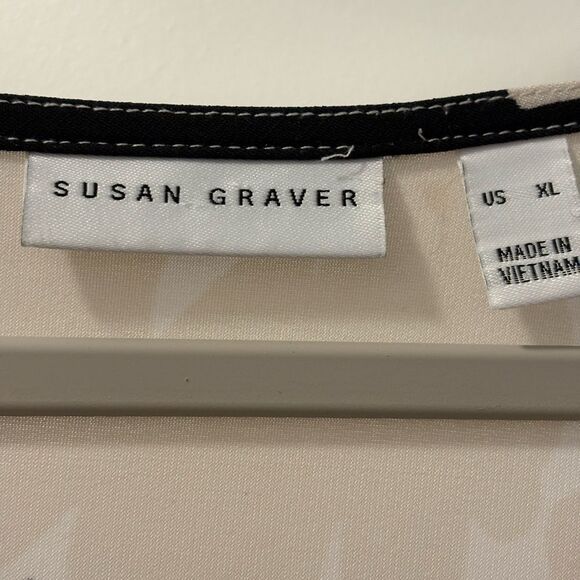 Susan Graver Women's Liquid Knit Floral Asymmetrical Tunic - Black and Yellow - Picture 2 of 4